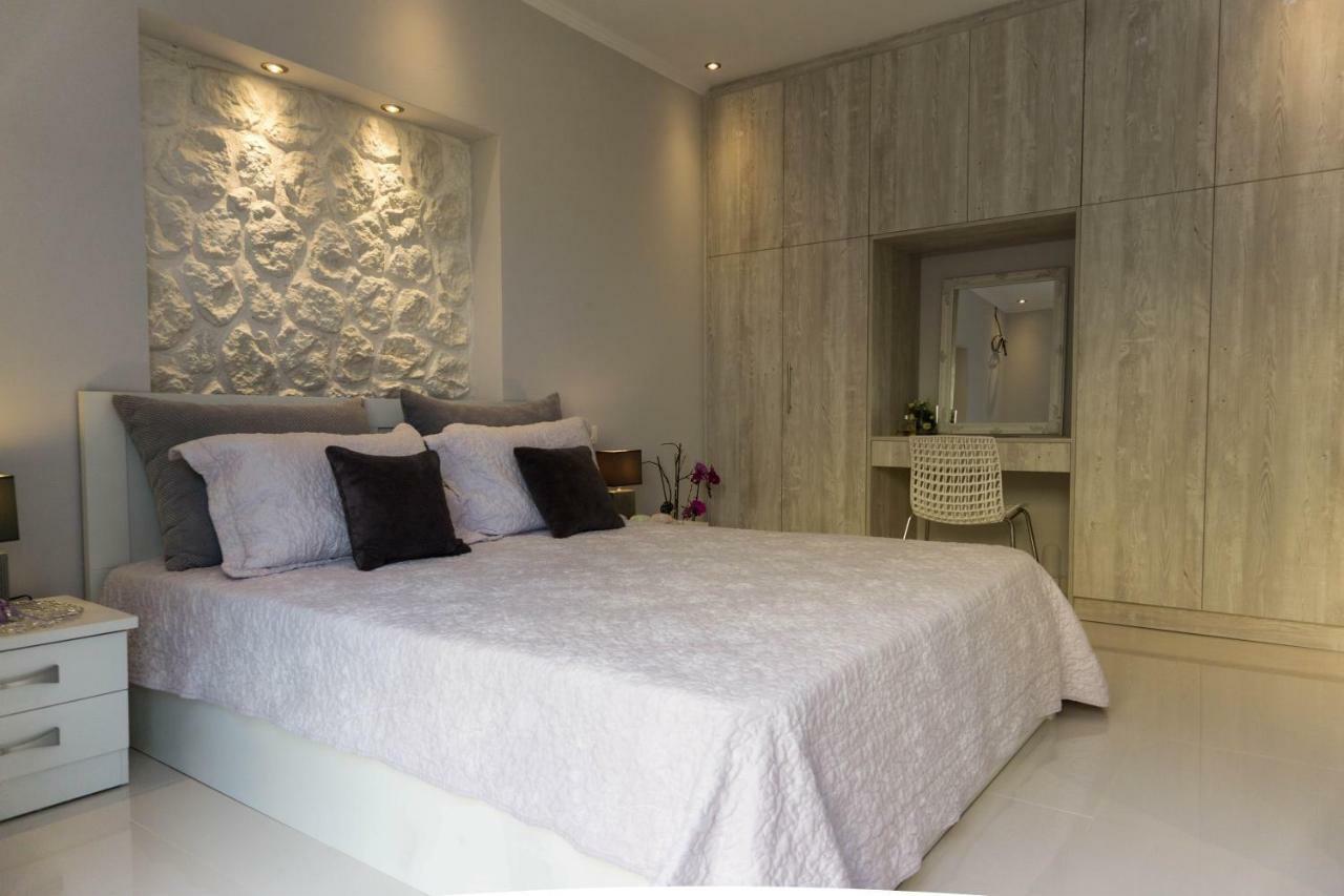 Sunshine Home 3 With Sea View Alepou Exterior photo
